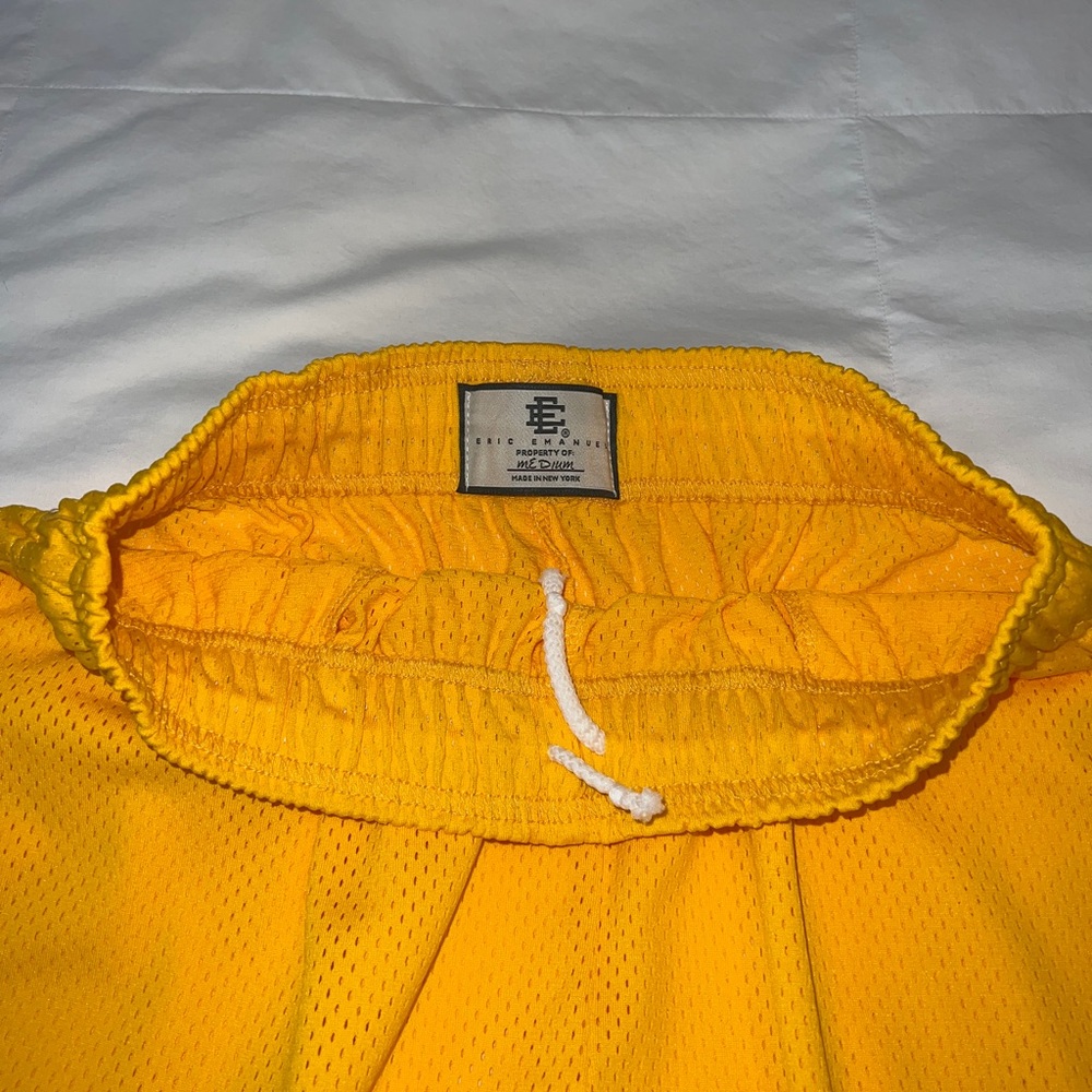 Eric Emanuel ‘EE’ Basic Short - Picture 3 of 6